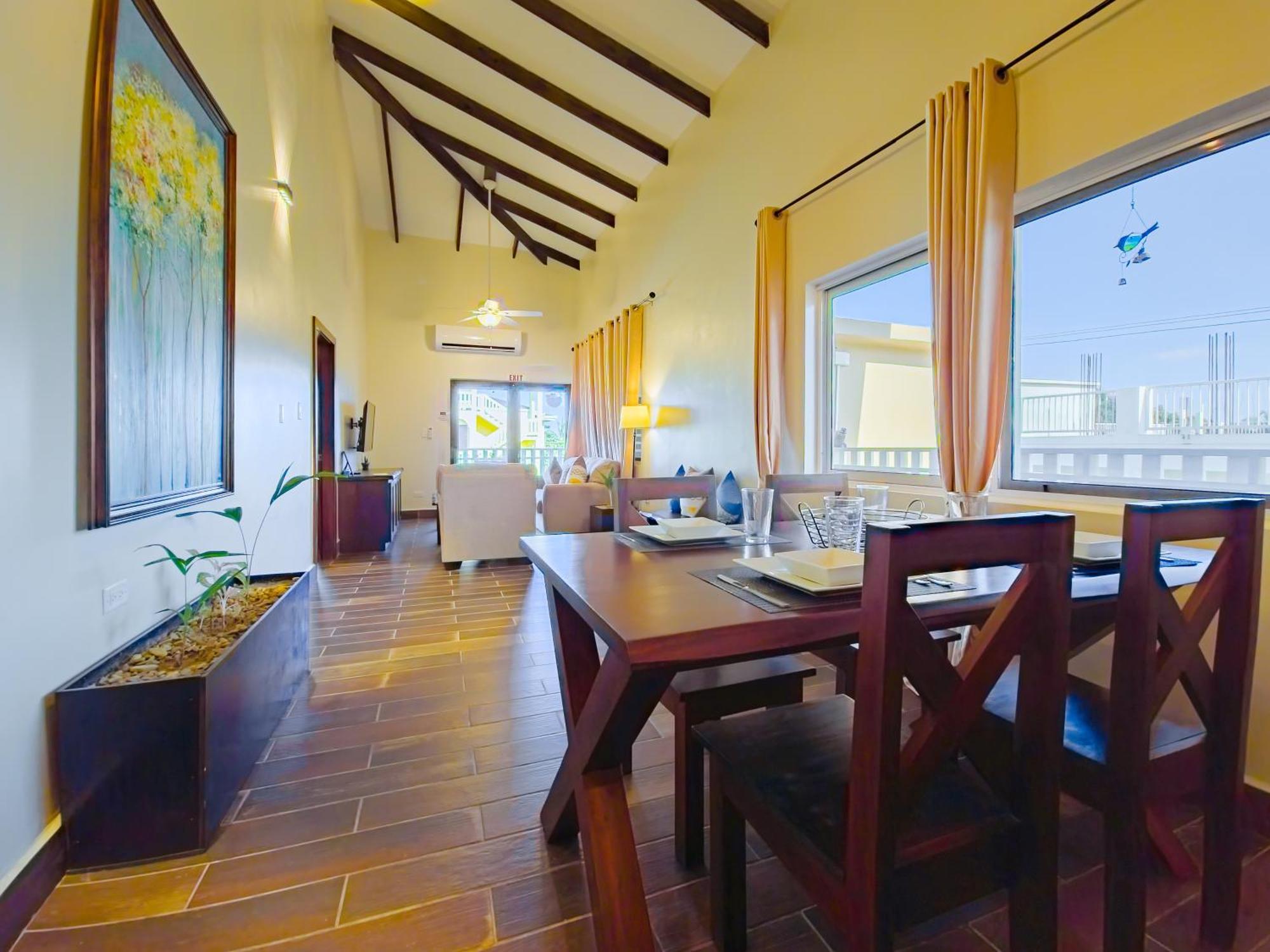 Louis' Apartments Placencia Εξωτερικό φωτογραφία
