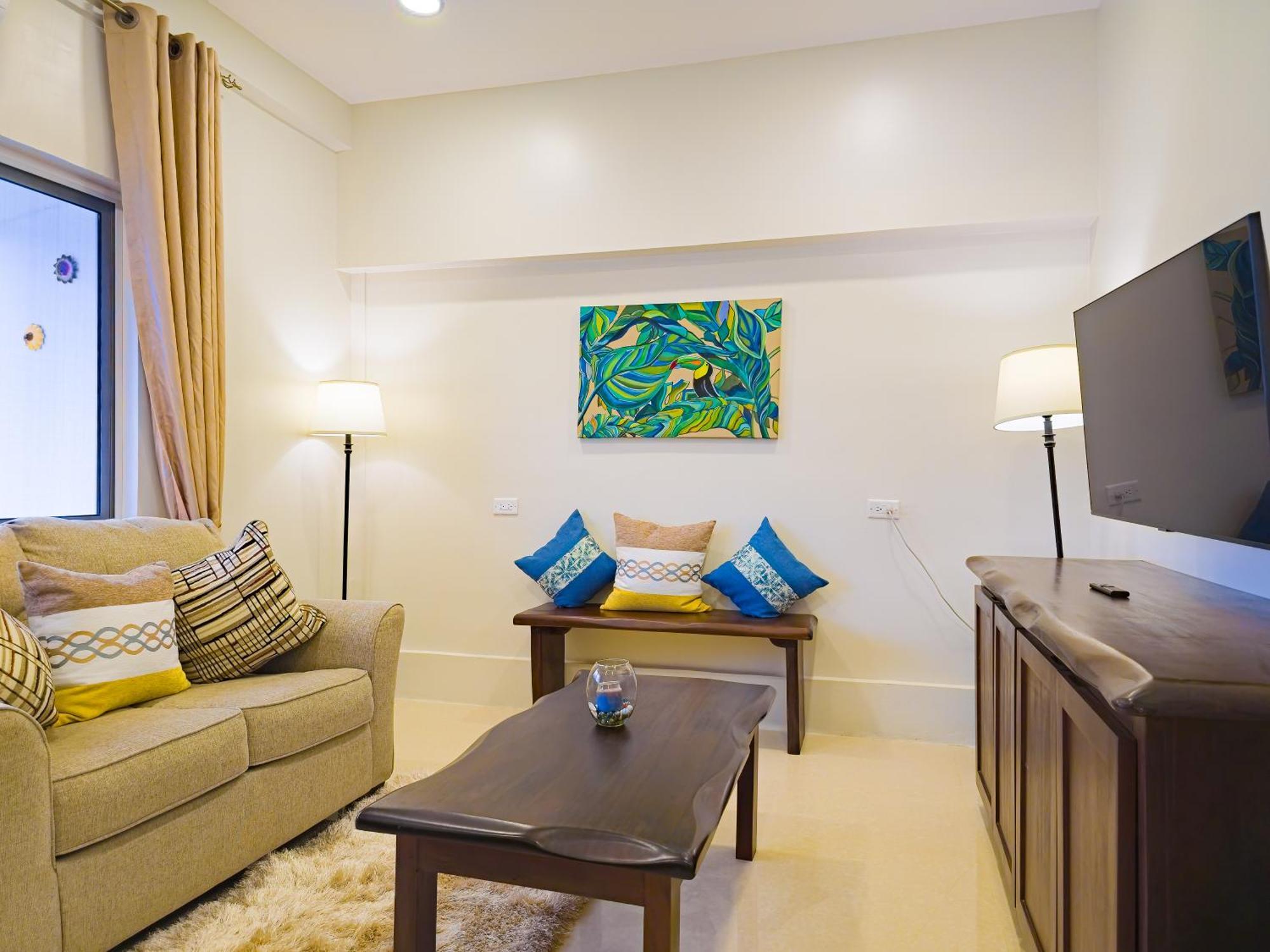 Louis' Apartments Placencia Εξωτερικό φωτογραφία