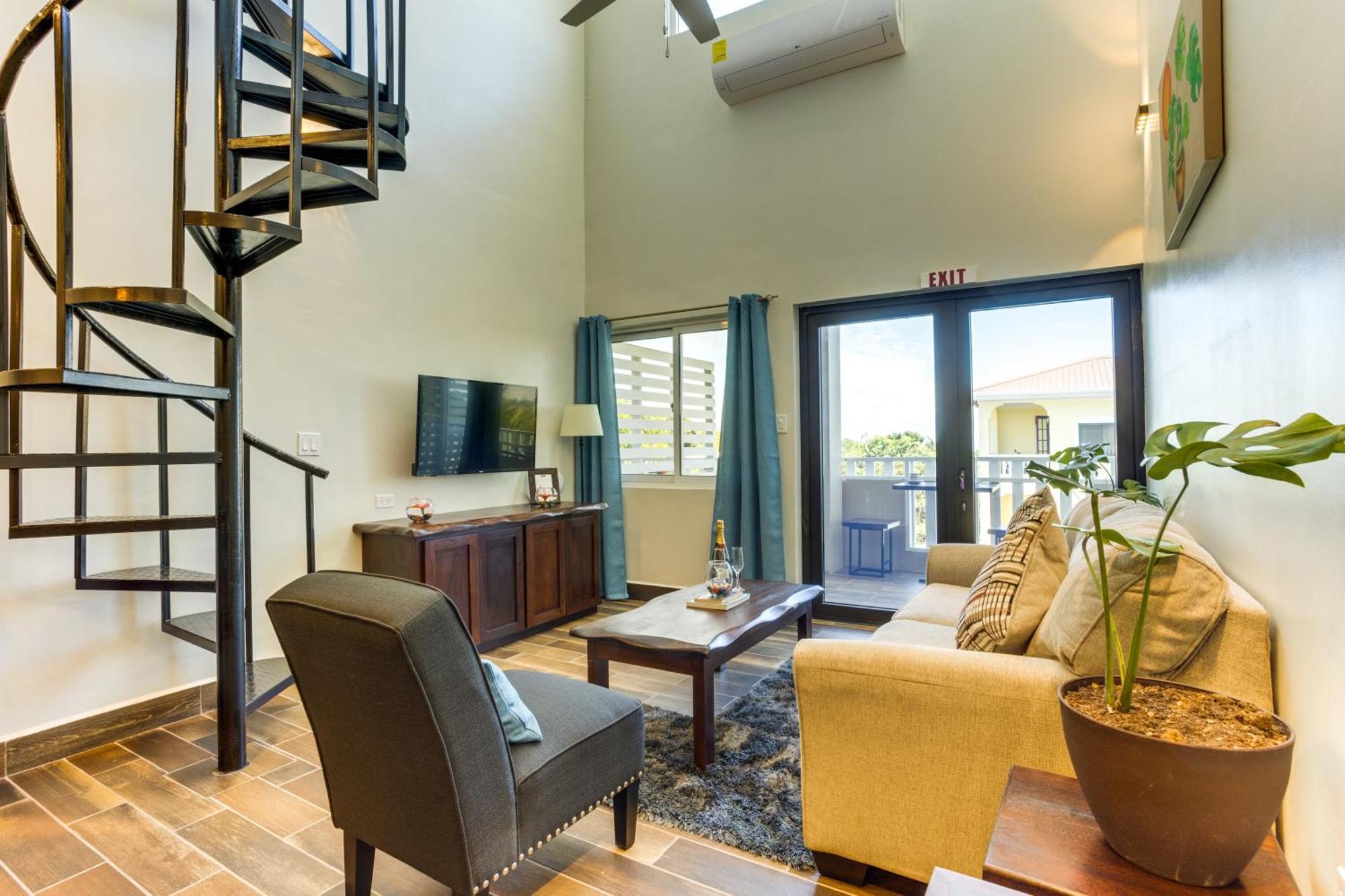 Louis' Apartments Placencia Εξωτερικό φωτογραφία