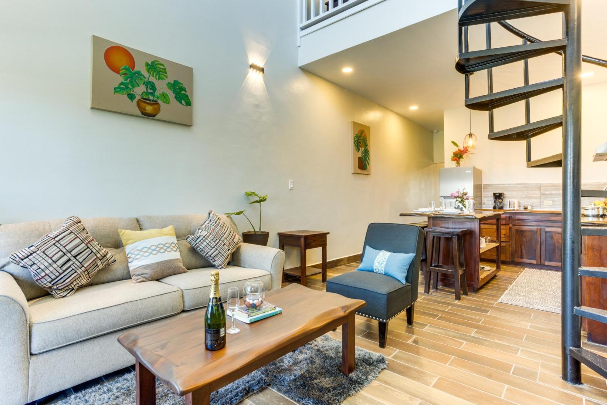 Louis' Apartments Placencia Εξωτερικό φωτογραφία