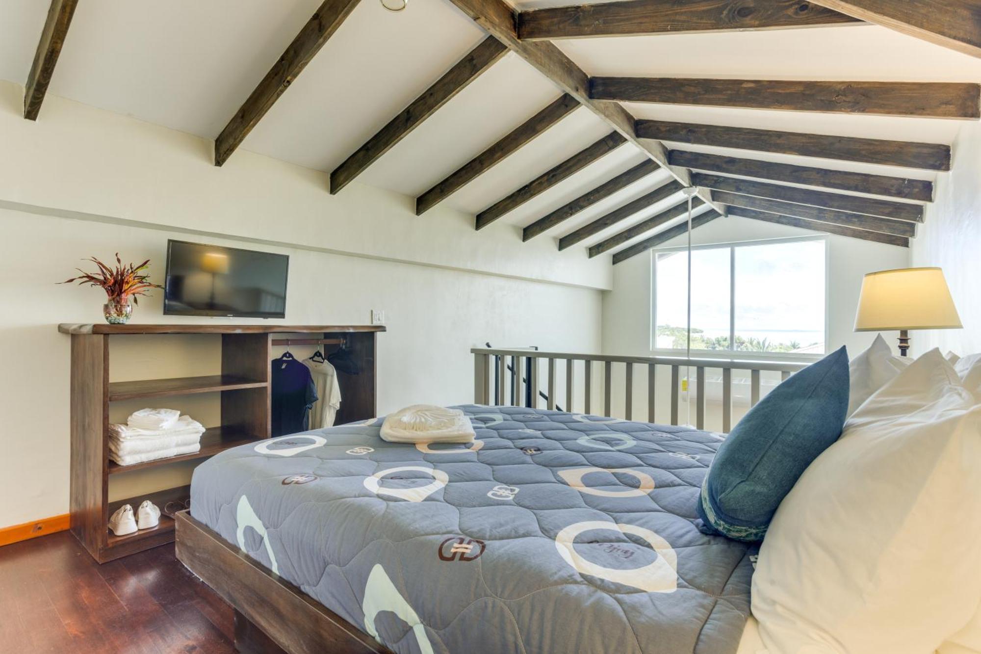 Louis' Apartments Placencia Εξωτερικό φωτογραφία